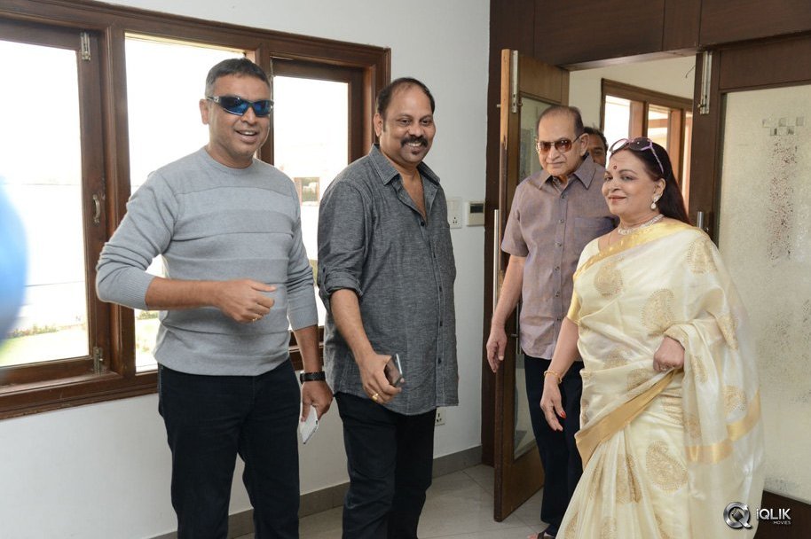 Aina-Ishtam-Nuvvu-Movie-First-Look-Launch